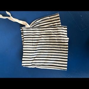 Urban Outfitters skort